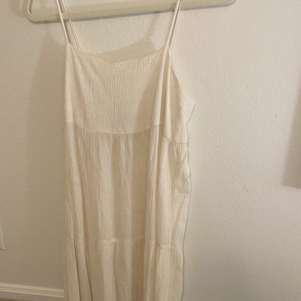 Carly Jean Los Angeles dress
